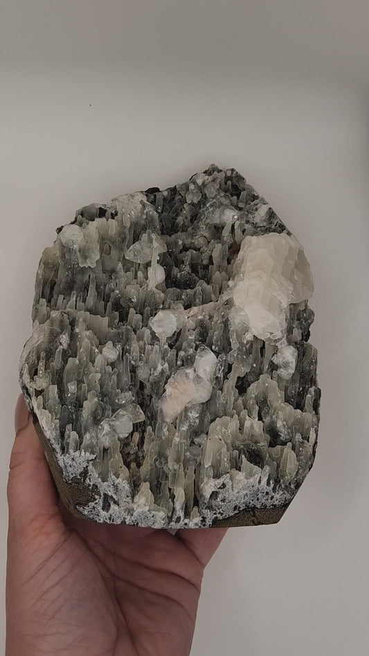 Chalcedony with Apophyllite