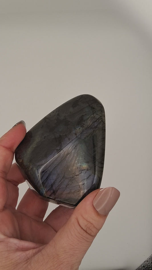 Labradorite Free Form