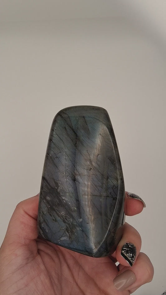 Labradorite Free Form