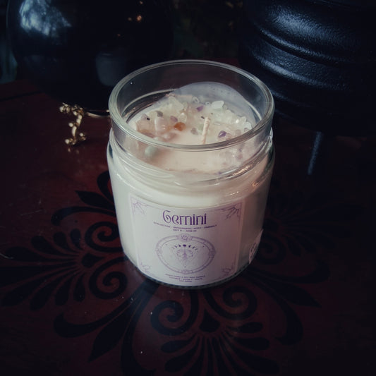 Gemini Zodiac Candle - By Moonlake Ritual Co.